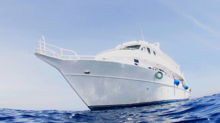 Лодка Scuba Academy 1