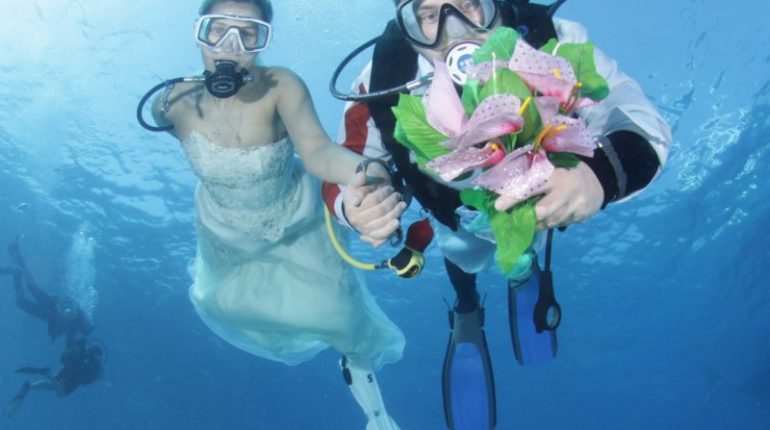 Свадебная Подводная фотосессия в Красном море